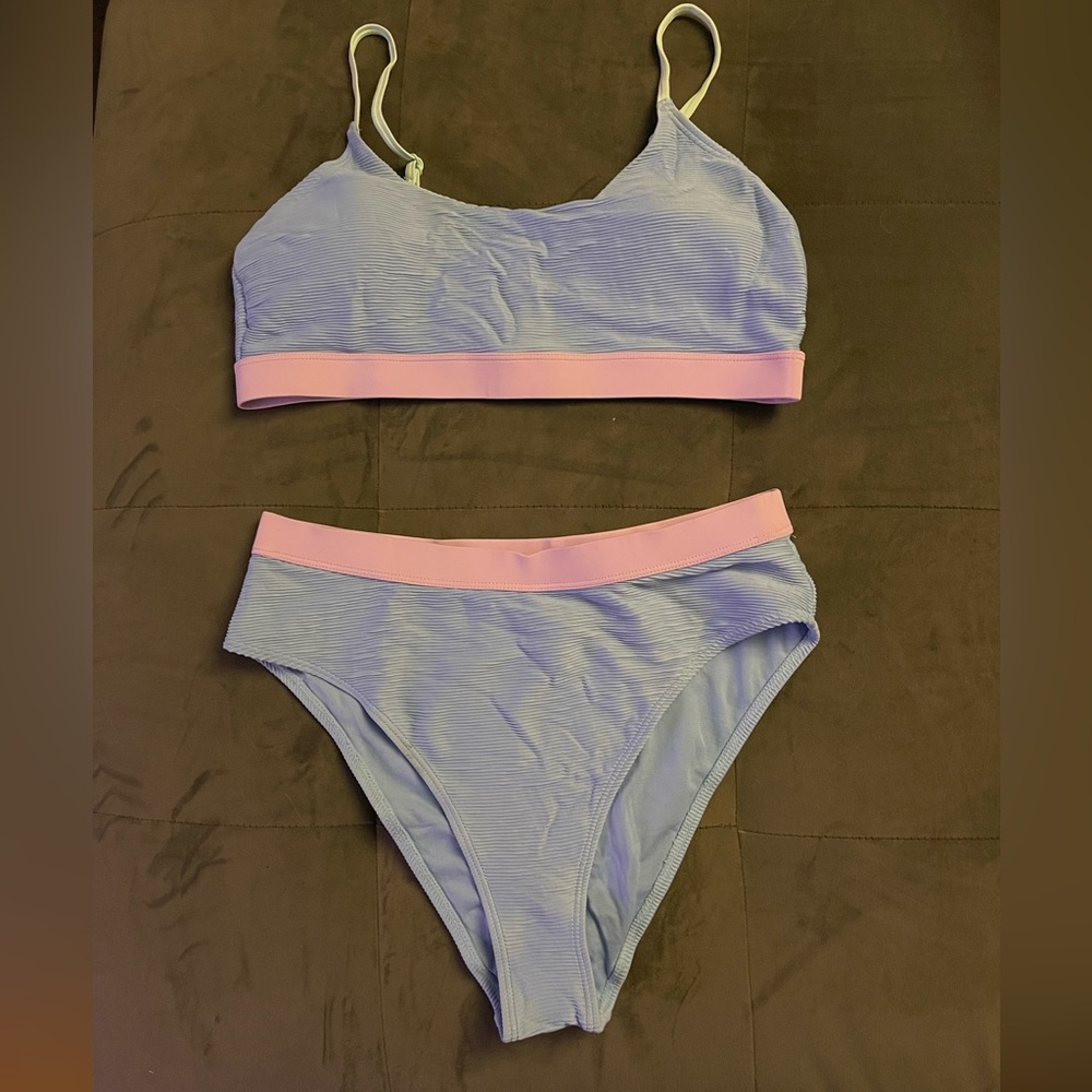 Bathing suit